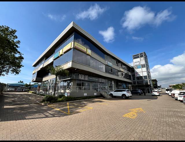 269M² OFFICE FOR SALE IN BALLITO DISTRICT